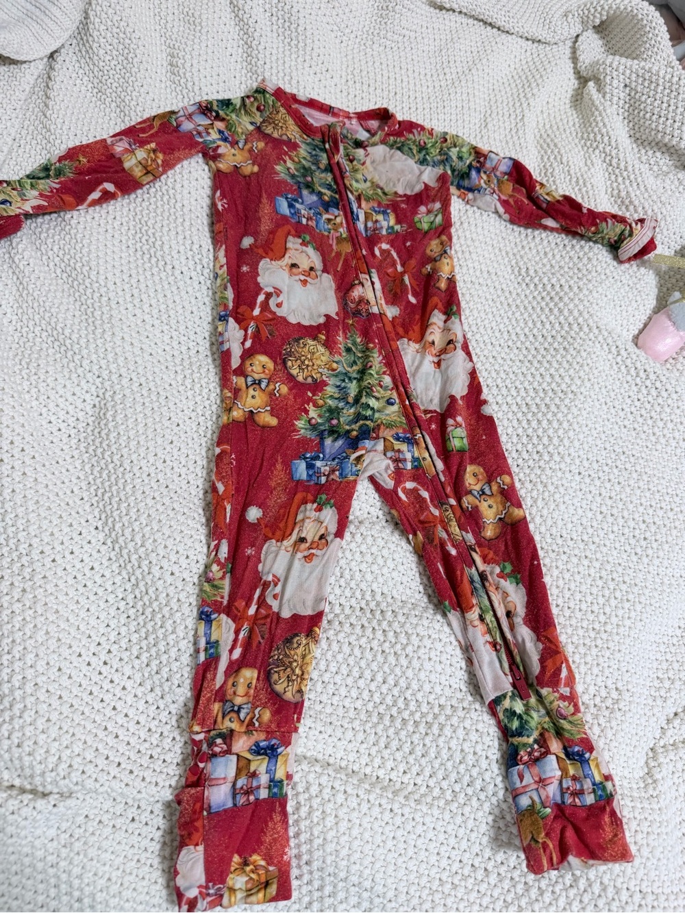 9-12mth Red Christmas Santa One-Piece Pajamas bums and roses bamboo